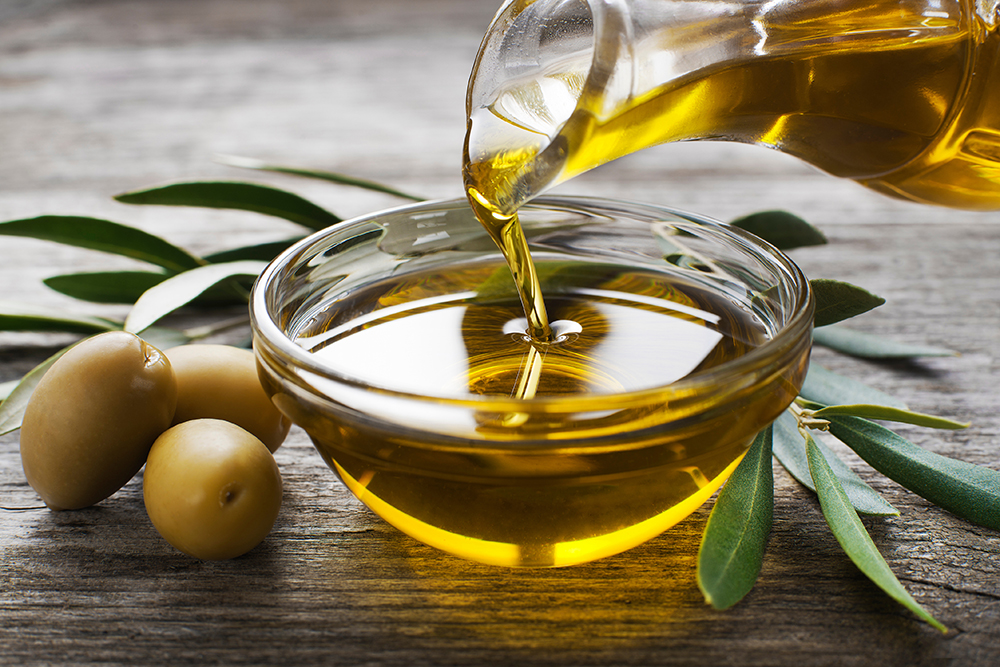 Discover the Secrets of Authentic Olive Oil at This Exclusive Lakes on Eldridge Tasting Event