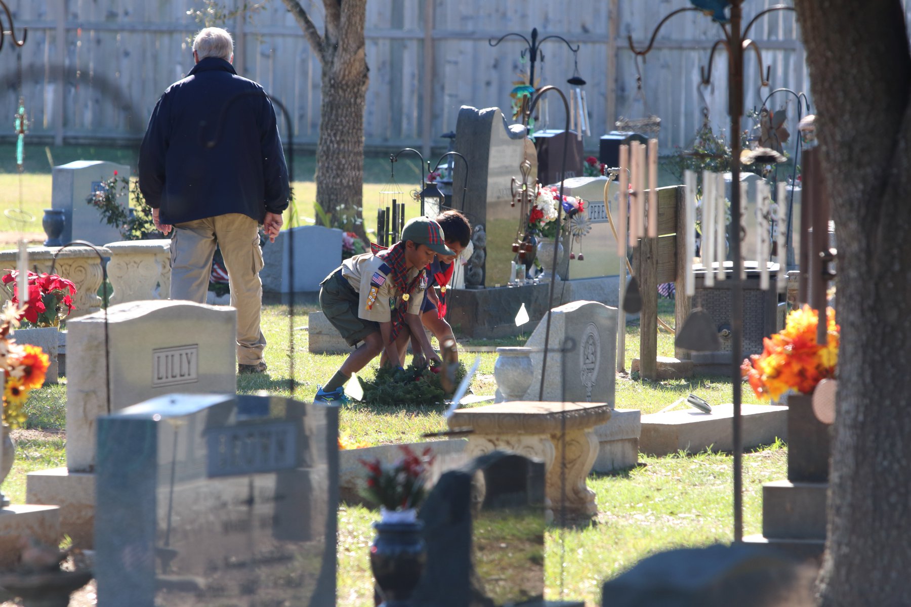 Katy Area Residents to Lay Wreaths for Veterans at Katy Magnolia Cemetery