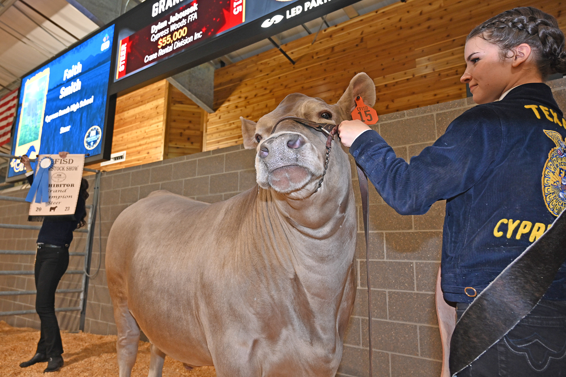 Livestock Show and Sale Generates More Than $760,000 for ProjectsÂ