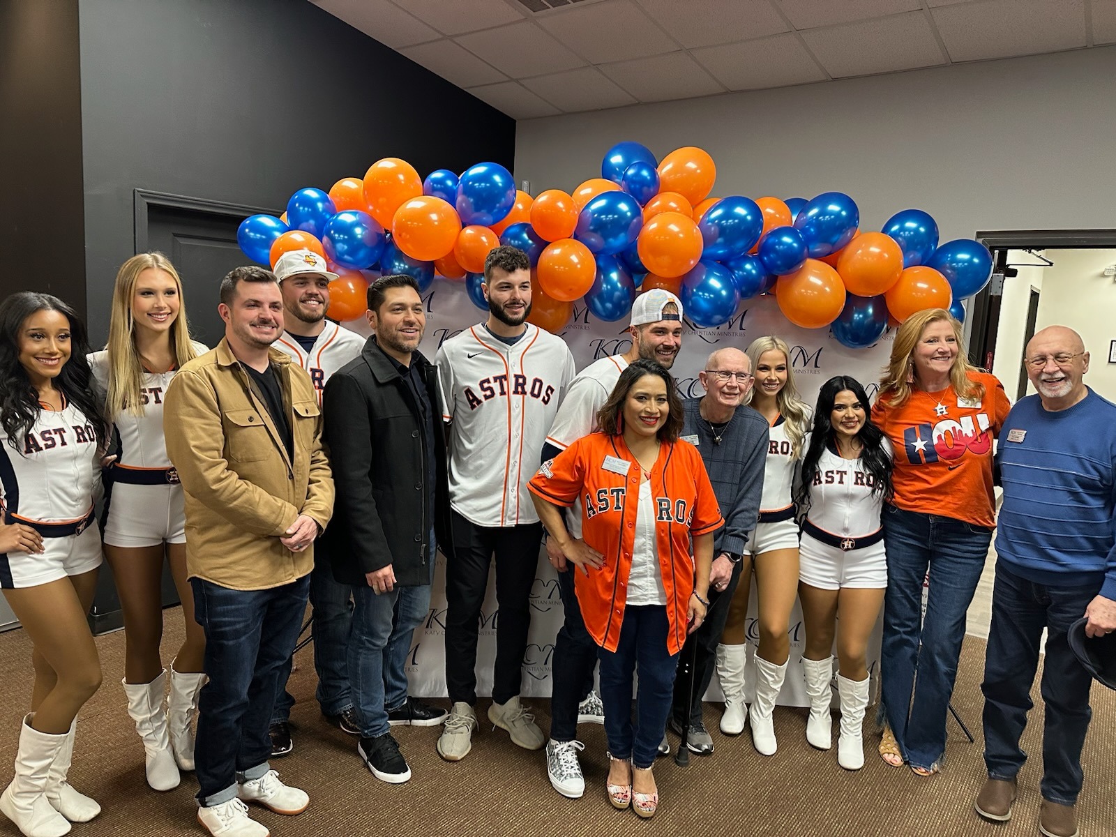 Houston Astros Caravan Stops at Katy Christian Ministries