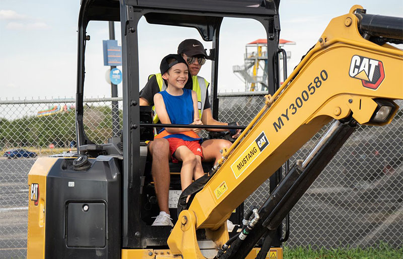 Dig World in Katy to Host Special Needs Family Night for Inclusive, Unique Sensory Experience