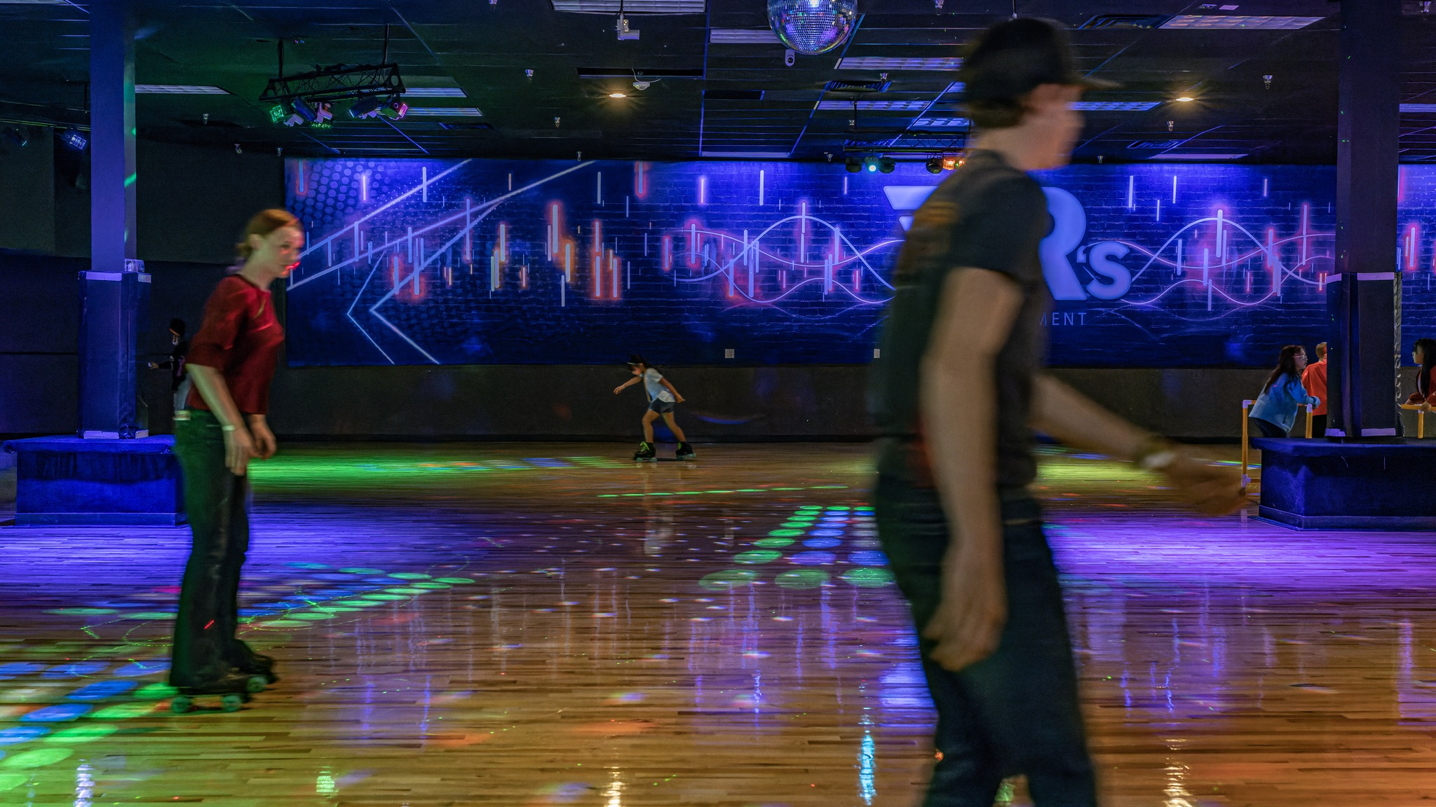 AR’s Entertainment Hub Brings Roller Skating, Laser Tag, and Family Fun to Spring in September