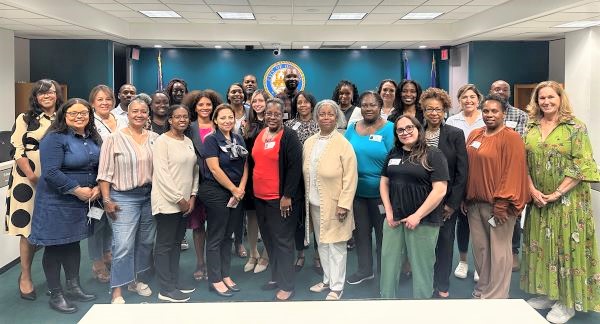 Department of Neighborhoods WelcomesÂ Complete Communities UniversityÂ Class of Spring 2023