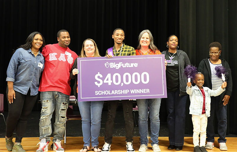 Katy ISD Student Awarded a Surprise $40K Scholarship from College Board