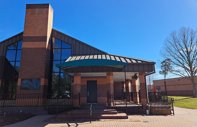 Explore Baldwin Boettcher Branch Library at Mercer Park