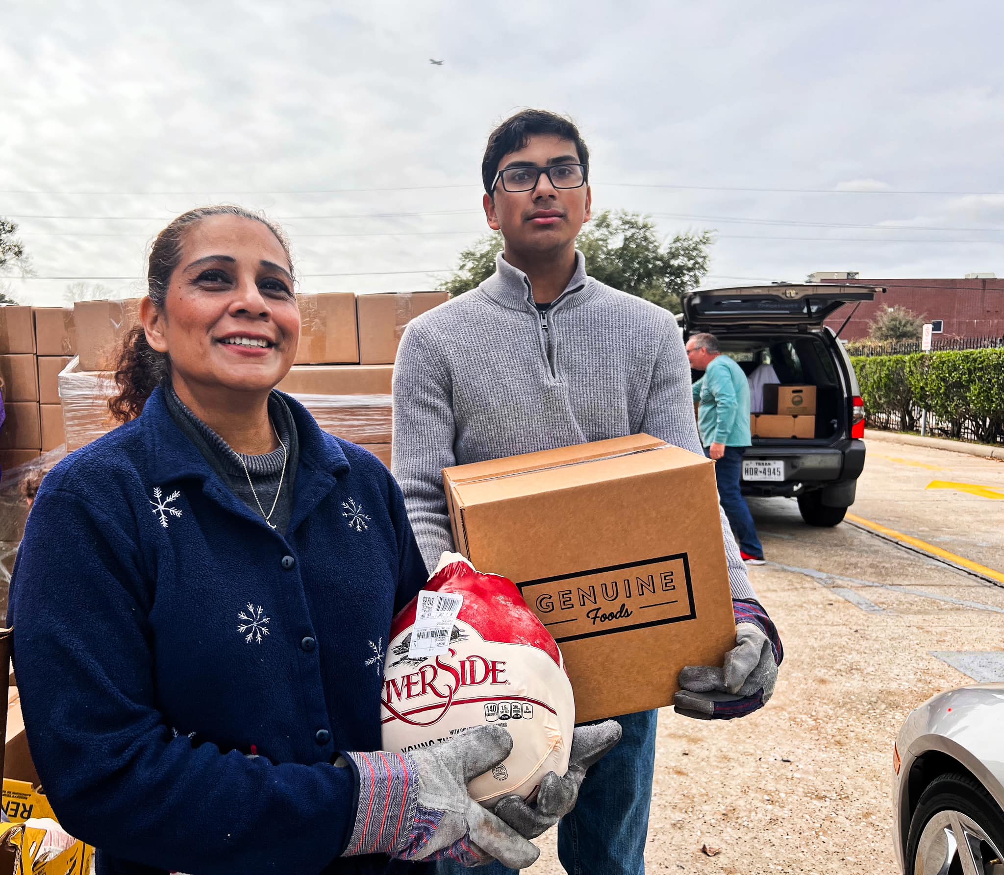 Help Northwest Assistance Ministries Deliver Meals to Homebound Seniors on Thanksgiving