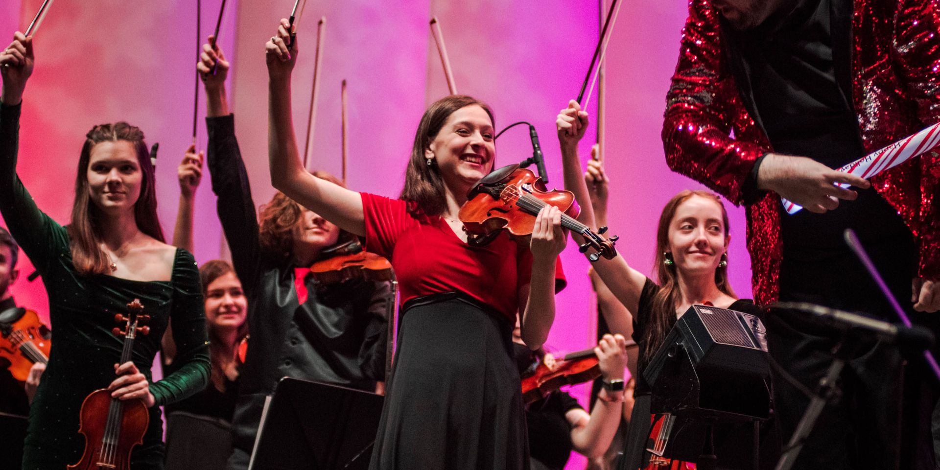 Holly Jolly Jingle Returns to Cynthia Woods Mitchell Pavilion