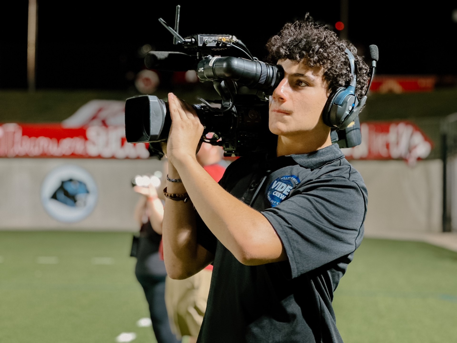 Katy ISD’s Sports Video Crew Receives Prestigious Multimedia Spotlight Award