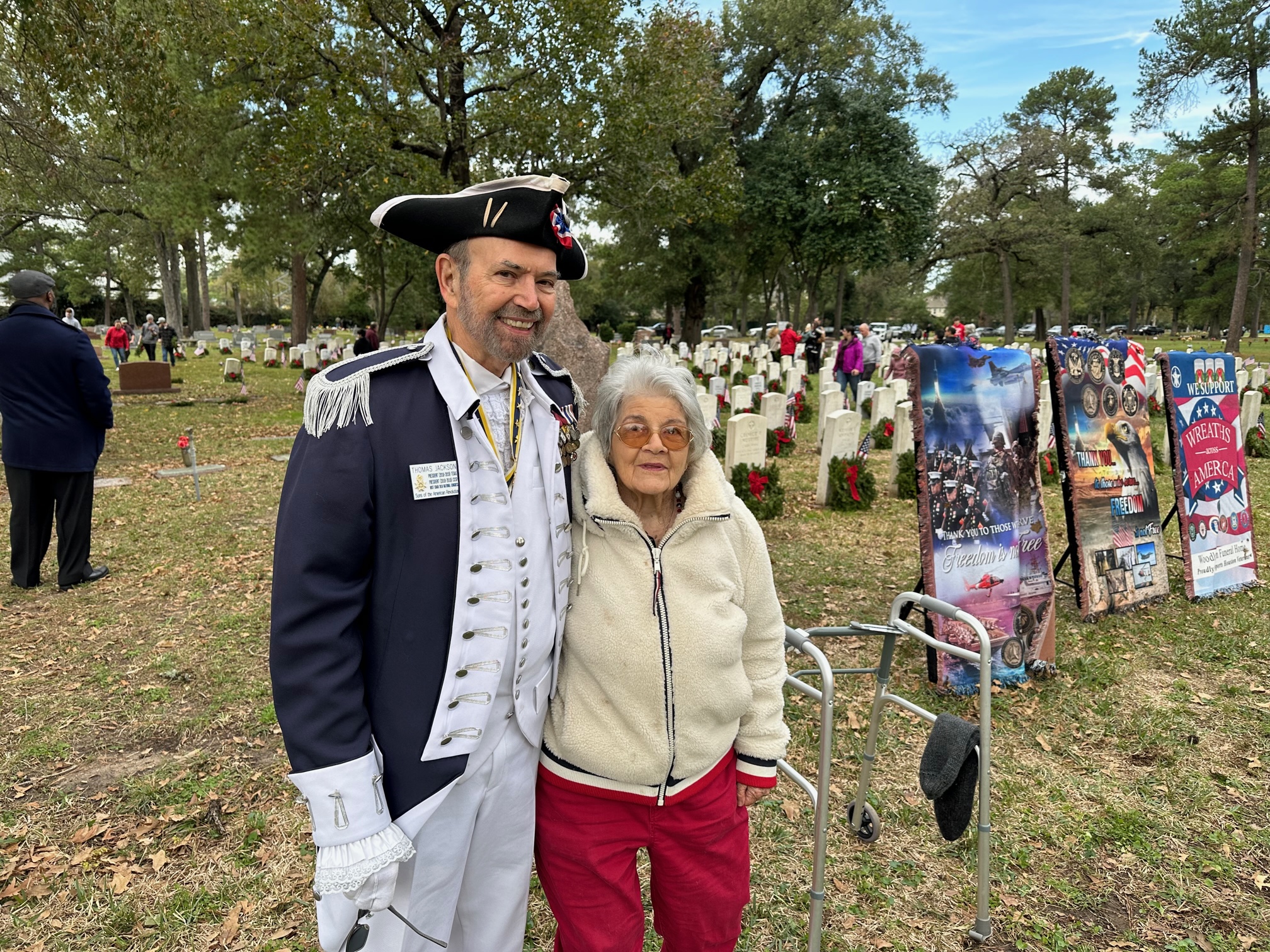 Local Groups Honor Fallen Veterans at 2022 Annual Wreaths Across America 